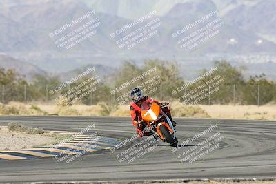 media/Dec-04-2025-Racers Edge (Thu) [[5ebc9f124d]]/3-B Group/1-Session 1 (Turn 7)/